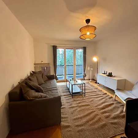 Apartment Plain & Practical