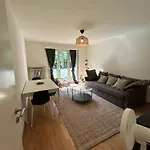Plain & Practical Zürih